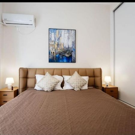 Brand New Apartment Nearby Metro Atena Exterior foto