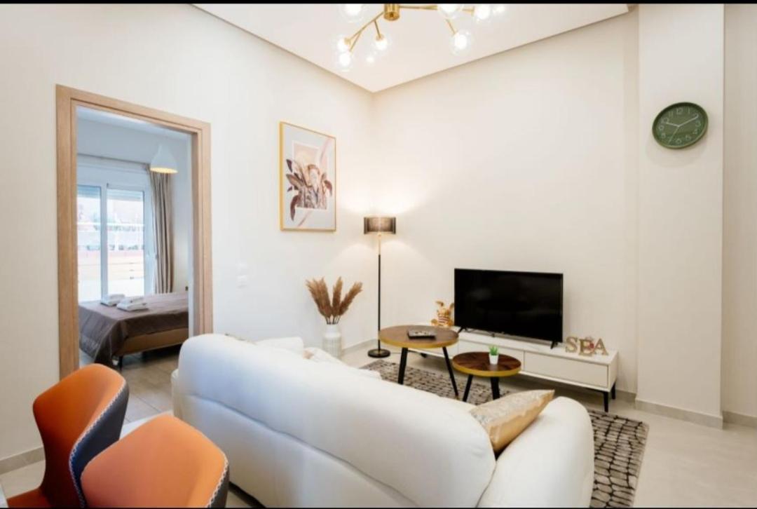 Brand New Apartment Nearby Metro Atena Exterior foto